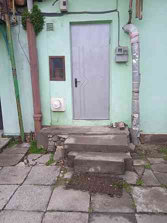 Низкая цена на 2-х комн. квартиру в Малиновском районе, свой дворик Одесса