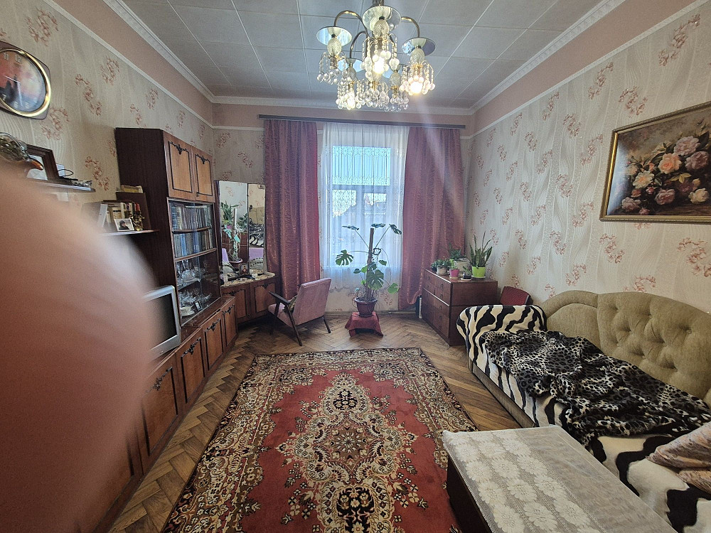 Продам 2 кімнатну квартиру вулиця Городоцька (біля КОСТЕЛУ) Львів - зображення 2