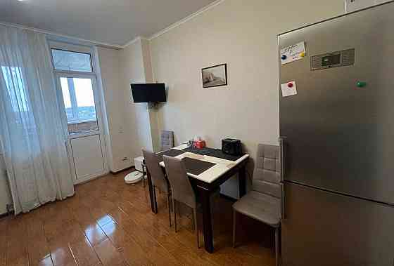 Продаж 2 к. кімн квартири, 68 м2,  вул. Левітана 3, Голосіївський р-н Киев