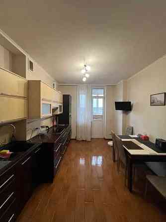 Продаж 2 к. кімн квартири, 68 м2,  вул. Левітана 3, Голосіївський р-н Киев