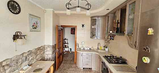 Продам комфортну 4х кімнатну квартиру з ремонтом. Ж/М Парус Дніпро