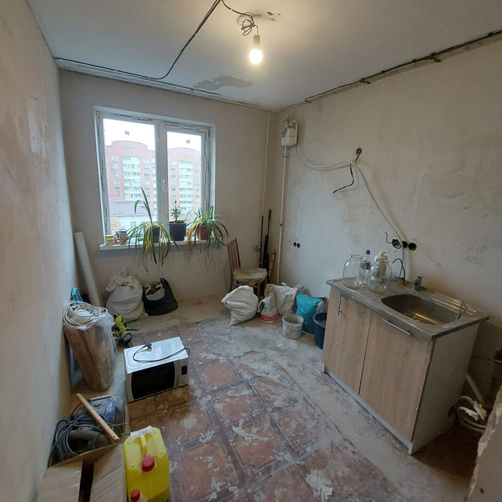 Продам 3хккв з незавершеним капітальним ремонтом біля 6 школи! Бровари - зображення 3