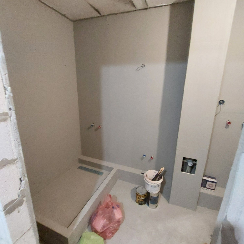 Продам 3хккв з незавершеним капітальним ремонтом біля 6 школи! Бровари - зображення 1