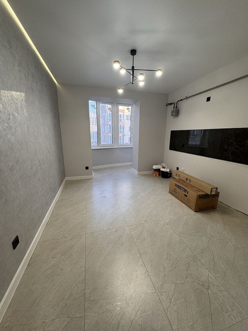 Героїв Майдану 1-но кімнатна новобудова з євроремонтом Черновцы - изображение 2