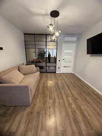 Жк Вернисаж однокомнатная Костанди Королева Таирова Одесса с ремонтом! Одесса