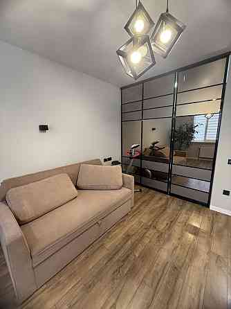 Жк Вернисаж однокомнатная Костанди Королева Таирова Одесса с ремонтом! Одесса