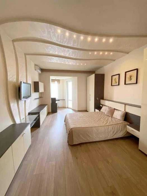 Велика 4к квартира 150м, Оболонь, Мінська, без % Kyiv - photo 1