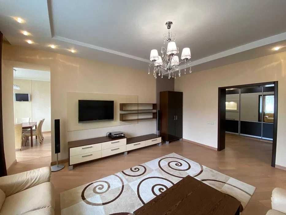 Велика 4к квартира 150м, Оболонь, Мінська, без % Kyiv - photo 3