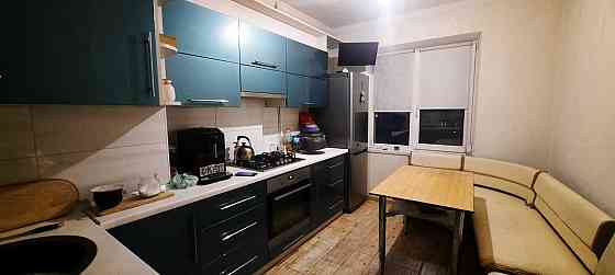 Трёхкомнатная квартира с капремонтом на Бочарова Одесса