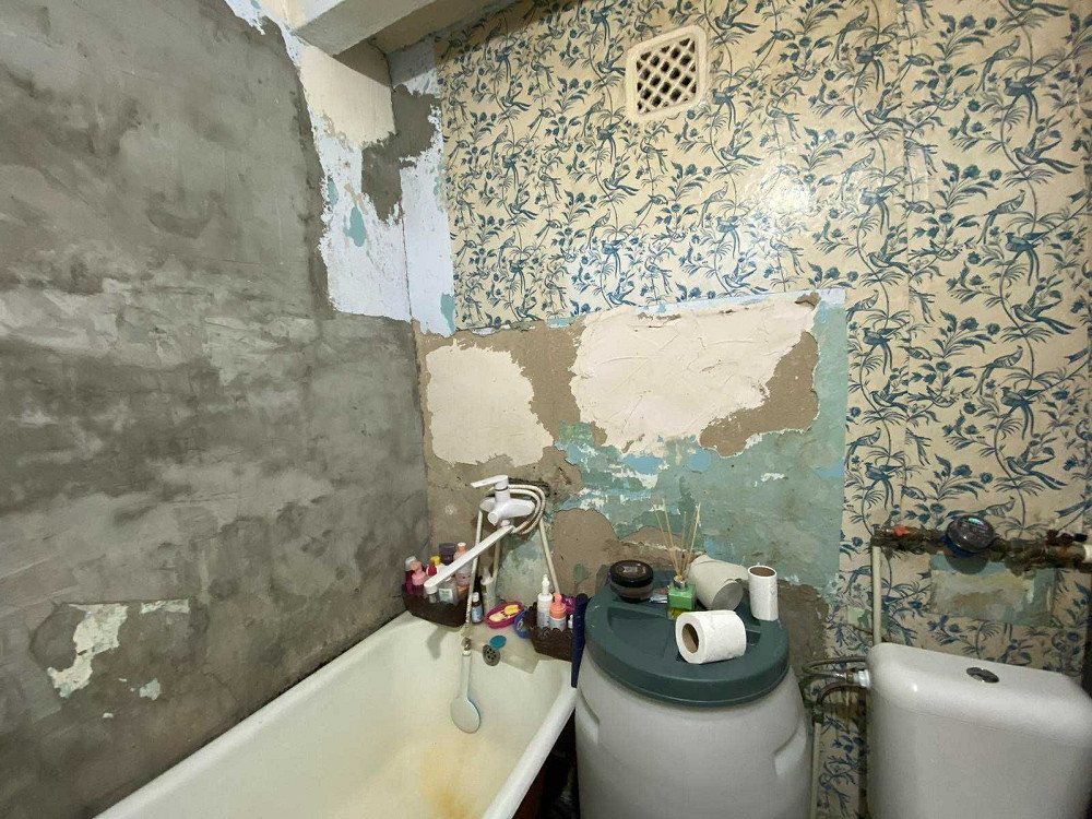 Продается двухкомнатная квартира в Лесках, 3/5, раздельные комнаты. Николаев - изображение 6