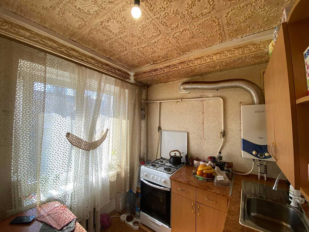 Продается двухкомнатная квартира в Лесках, 3/5, раздельные комнаты. Николаев - изображение 2