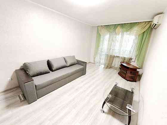 Продам 1 комн.кв Черёмушки ул.Малиновского  Ю.Лип с ремонтом и мебелью Одесса