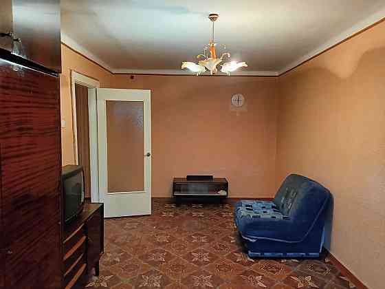 02(33286код55) 1-ком. светлая квартира Ген.Петрова/Сельпо. 2/5 кирпич Одесса