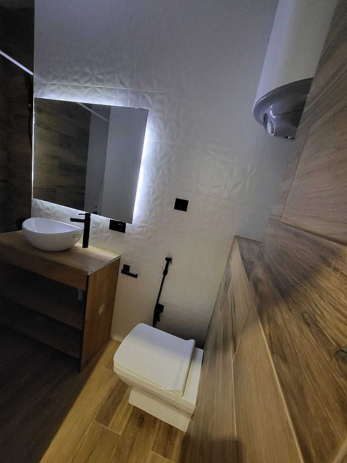 Двухкомнатная квартира 4 ст Люстдорфская дорога Таирова Одесса - изображение 7