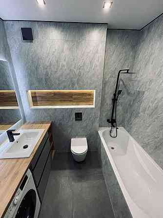 Продам 2 к ж/ к Счастливый в Днепре Тополь Дафи с ремонтом. Дніпро