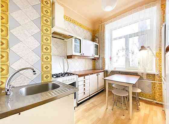 Простора 50 м2 з окремими кімн в р-ні Слобожанського (714967) Дніпро