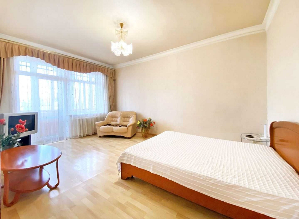 Простора 50 м2 з окремими кімн в р-ні Слобожанського (714967) Дніпро - зображення 3