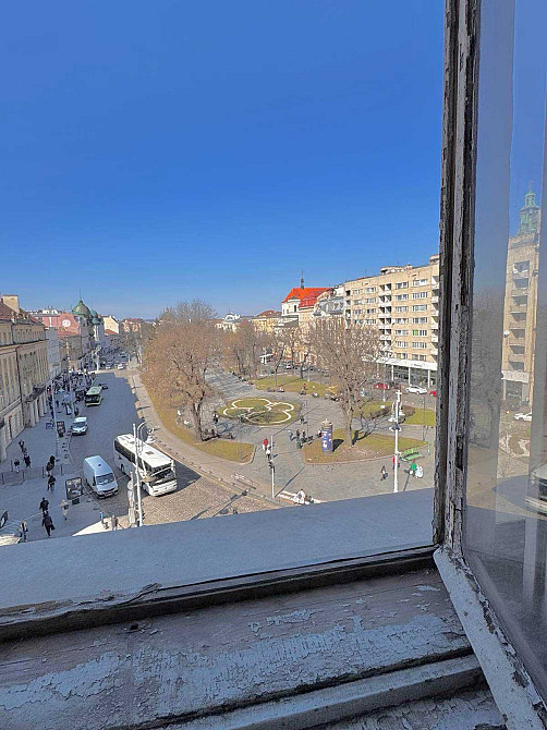 Продаж квартири пл. Міцкевича 6/7 над  Club Split Львів - зображення 1