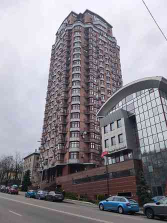 Кловський спуск,  3-ох кімнатна 150 кв. с паркингом Киев