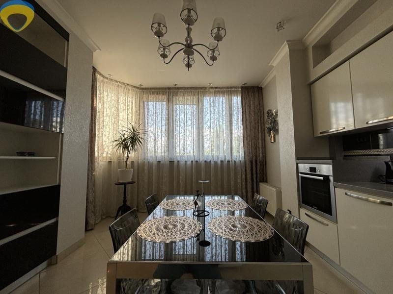 Продам квартиру с ремонтом в элитном ЖК « Армейский» Одесса - изображение 1