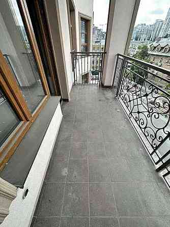 Єдиний ЖК бізнес-класу у Києві з абсолютною  автономією Киев