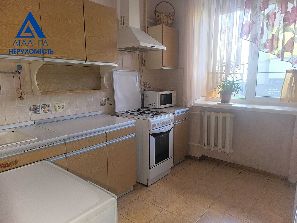 Продаж у зв’язку з переїздом! 2-кімнатна квартира біля 5-ї школи Луцк - изображение 2