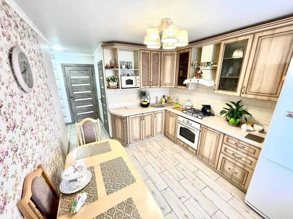 Продажа добротной  2-х комнатной квартиры на Казарского. От ХОЗЯИНА !! Николаев - изображение 1