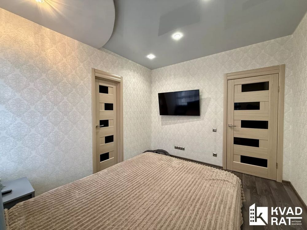 2 кім квартира з меблями та технікою Крихівці - зображення 2