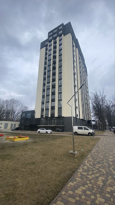 Найдешевша пропозиція на 3-к квартиру Парк Плаза Чабани Чабани - зображення 2