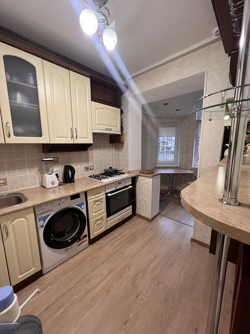 Продам 1 к квартиру з ремонтом в центрі Кременчука Кременчук - зображення 1