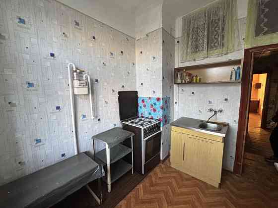 Продам  кирпич 2-ух ком квартиру ул. Решетиловская Дніпро