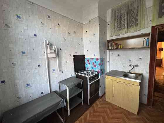 Продам  кирпич 2-ух ком квартиру ул. Решетиловская Дніпро