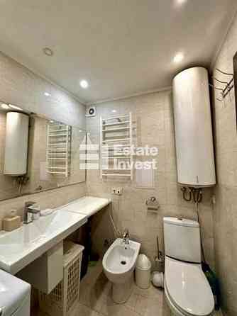 Продається двокімнатна квартира на Печерську Киев