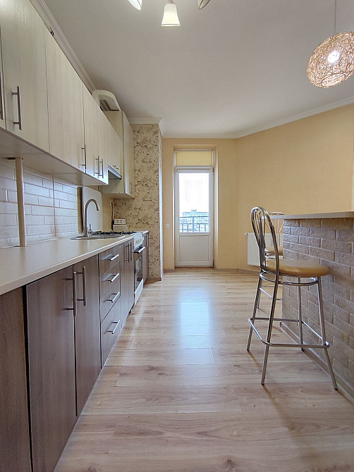 Продається затишна 1 кімн квартира в зданій новобудові Черновцы - изображение 3