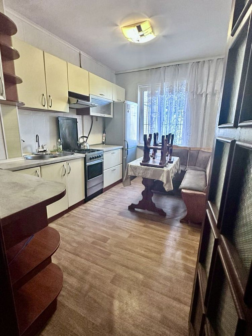 3к квартира район вечернего рынка ! Чорноморськ - зображення 1