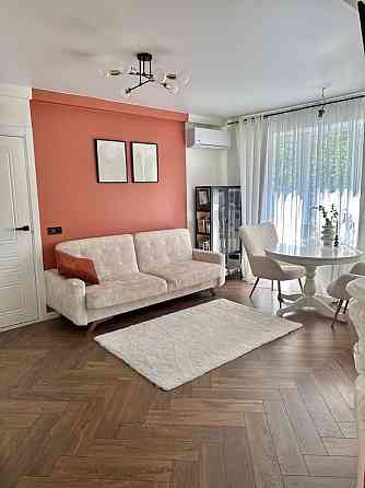 Квартира біля Ботанічного саду, власник Киев