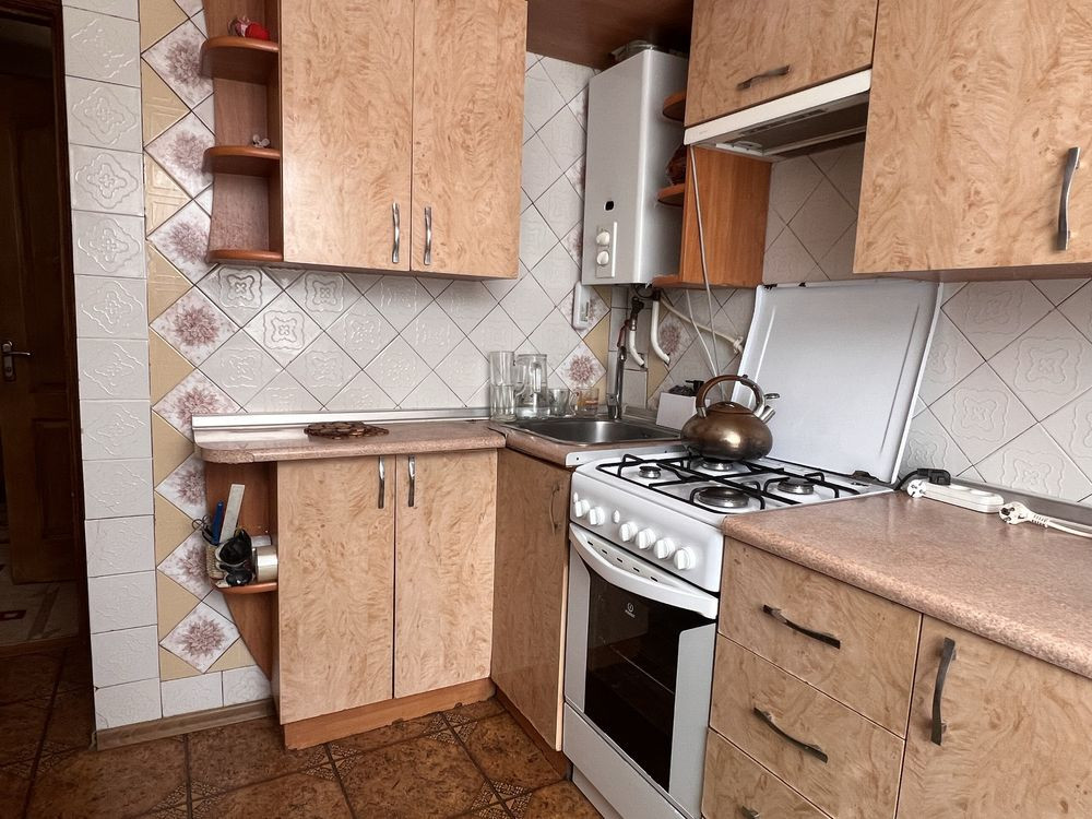 Здам 1-кімнатну квартиру в центрі міста! Кам`янець-Подільський - зображення 2