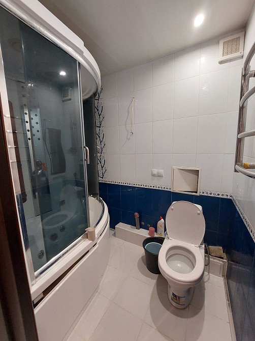 Сучасна 2х к.квартира на Половках Полтава - изображение 4