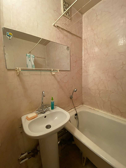 Здам 1-но кімн. кв-ру по вул. Червоної Калини, 20г Киев - изображение 8