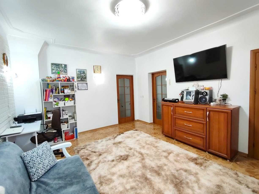 Продається 3-кімнатна квартира з індивідуальним опаленням Чернівці - зображення 3