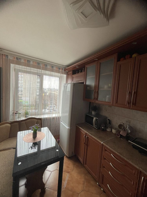 Продаж двокімнатної квартири з ремонтом м. Шептицький  - зображення 2