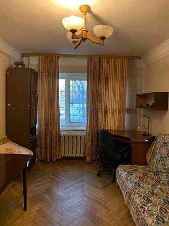 Продається 2 кім.кв! Дзюби 2/1! Святошинський район! Киев