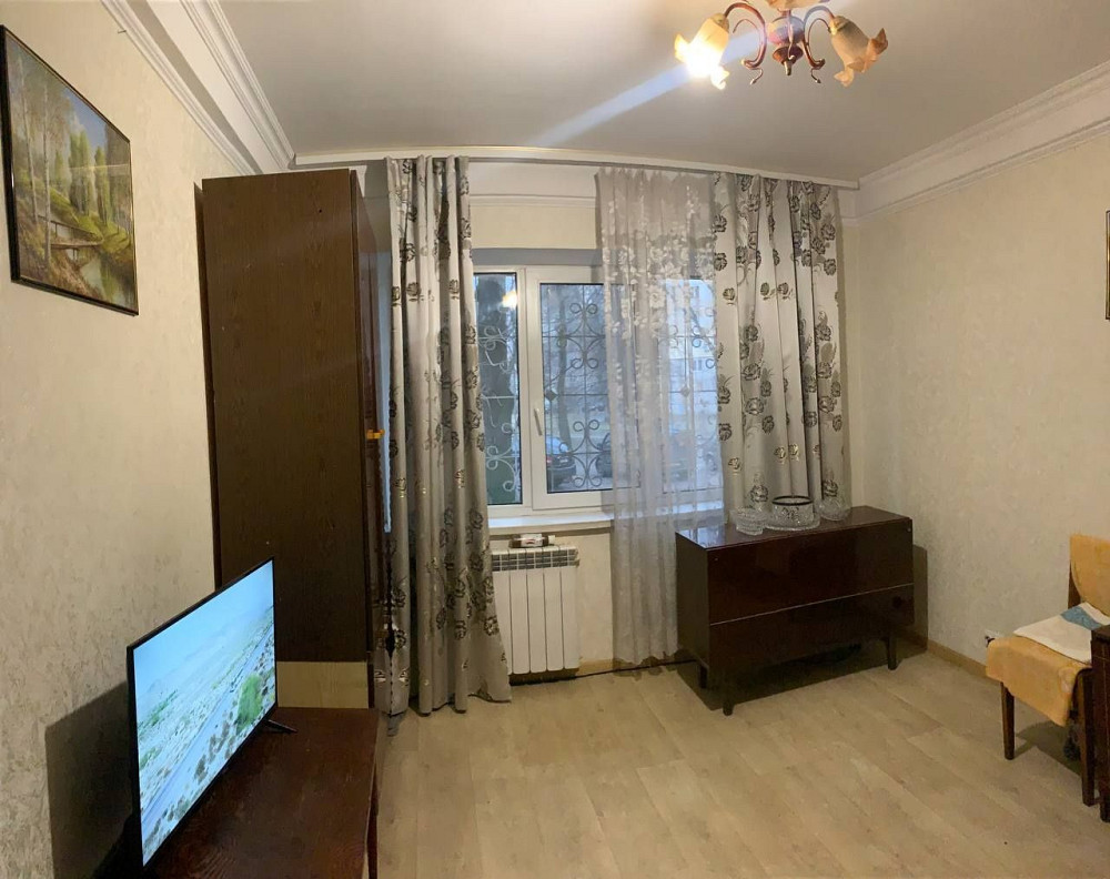 Продається 2 кім.кв! Дзюби 2/1! Святошинський район! Киев - изображение 1