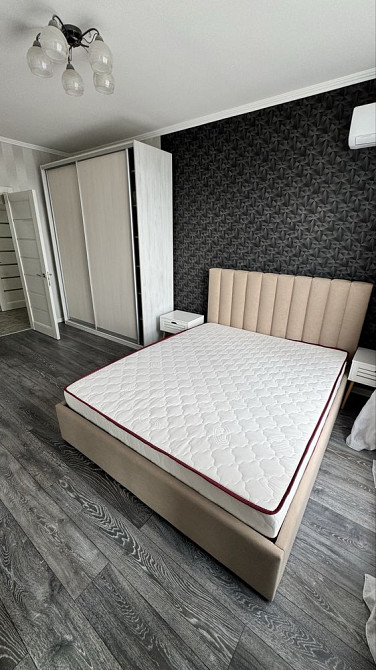 ЖК Зарічний 1Г метро Славутич кухня з диваном спальня генератор бажана Киев - изображение 1