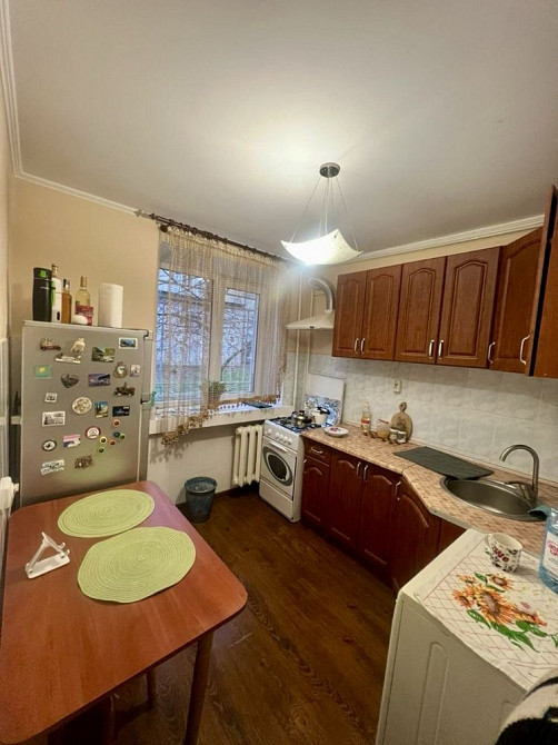 Здам 1 кімнатну, ПОЛЄТАЄВА (НЕБЕСНОЇ СОТНІ), ЗАСКЛЕНИЙ балкон, вільна! Черновцы - изображение 1