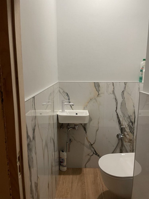 Простора 4-кімнатна квартира в царському будинку з каміном Київ - зображення 5