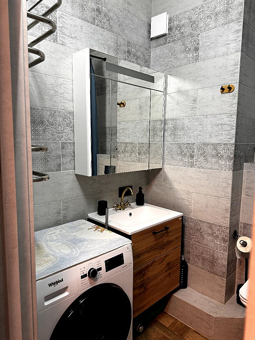 Сучасний ремонт та гарне розташування! Квартира з меблям!и Буча - изображение 2