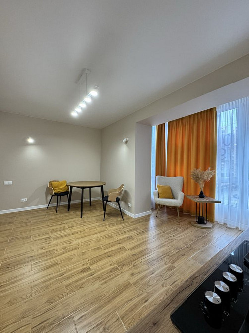 Продаж стильної 1-кімнатної квартири в гарному районі! Ивано-Франковск - изображение 3