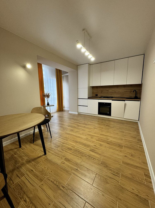 Продаж стильної 1-кімнатної квартири в гарному районі! Ивано-Франковск - изображение 4