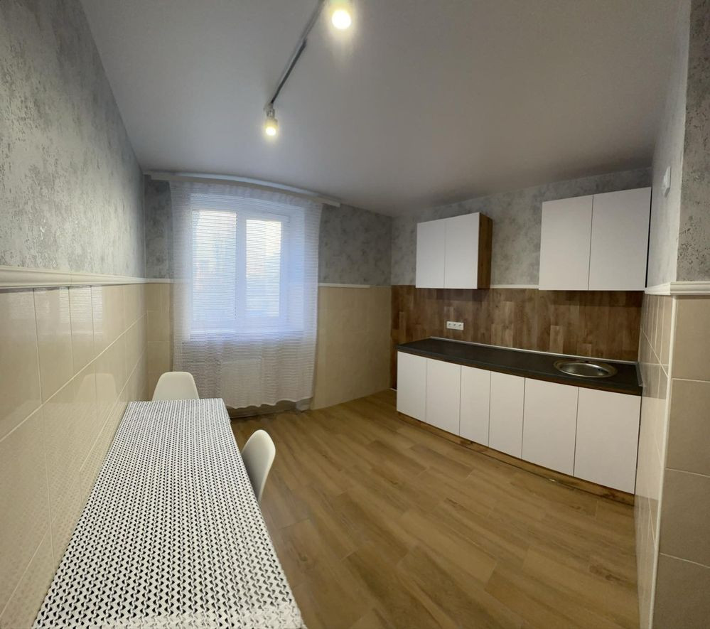 Продам 1 кімнатну квартиру з ремонтом та меблями Рівне - зображення 1